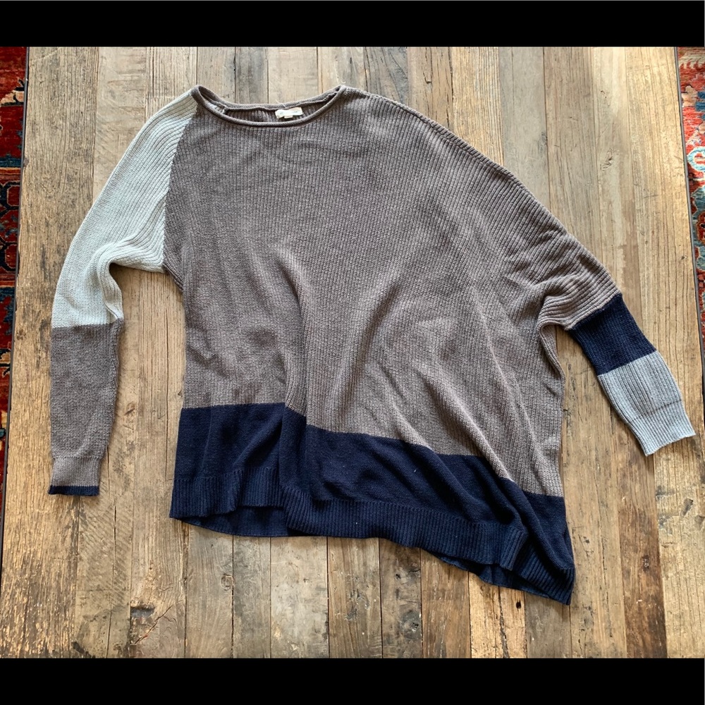 Silence + Noise Sweater sz M